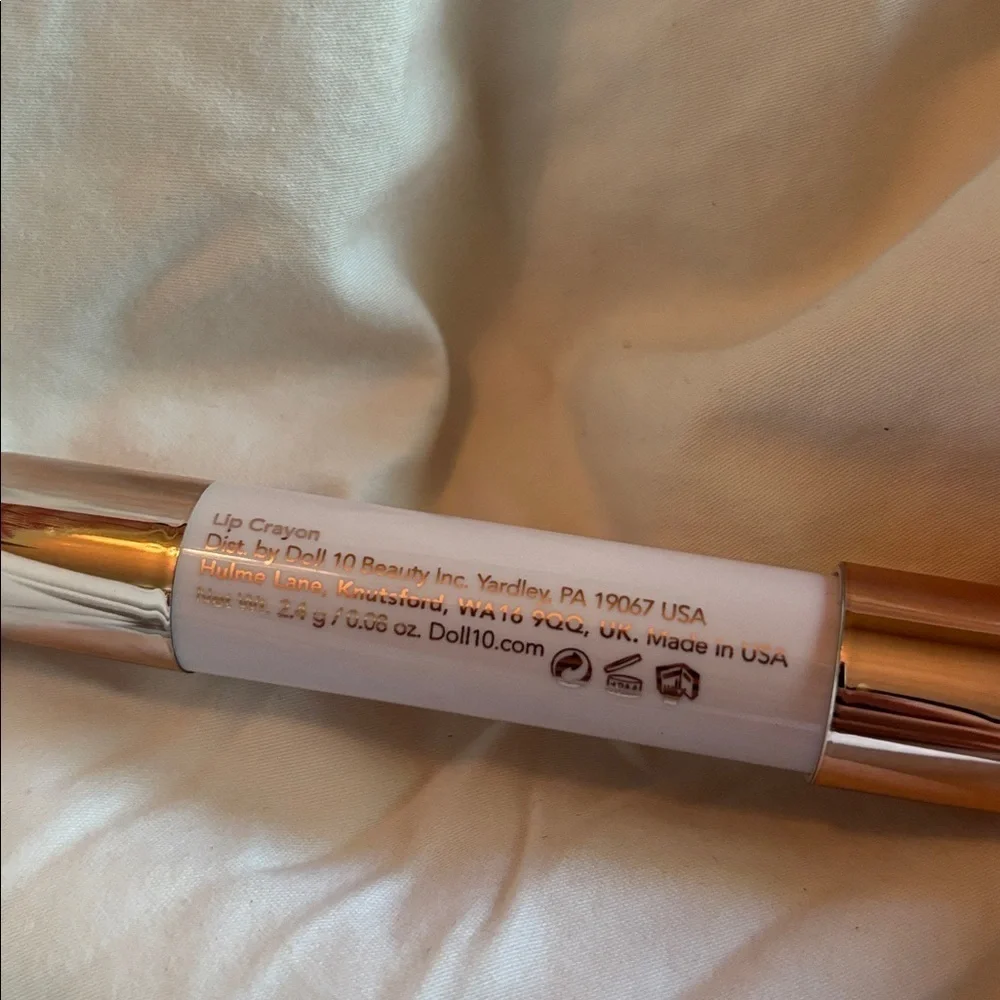 Doll 10 Proven beauty solutions color Enjoy Life lip crayon 2.4g  lip stick